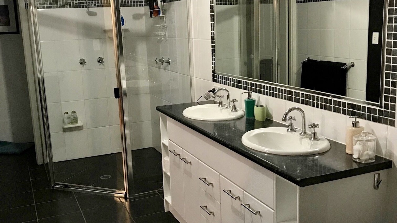 Photo of Others in Willow Vale