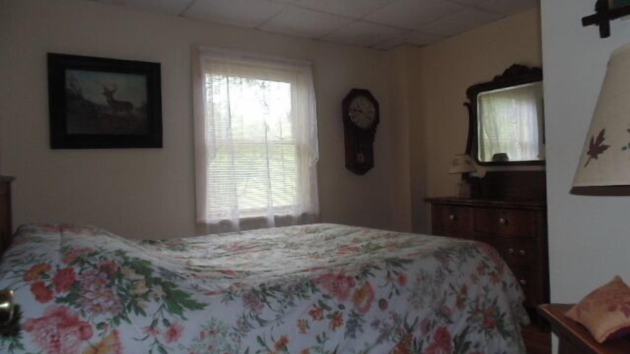 Photo of Bedroom in Athol