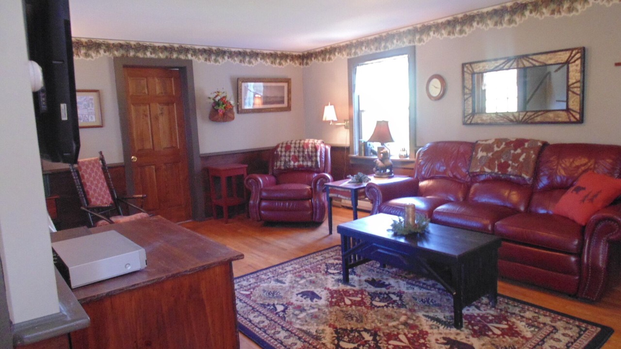 Photo of Livingroom in Athol
