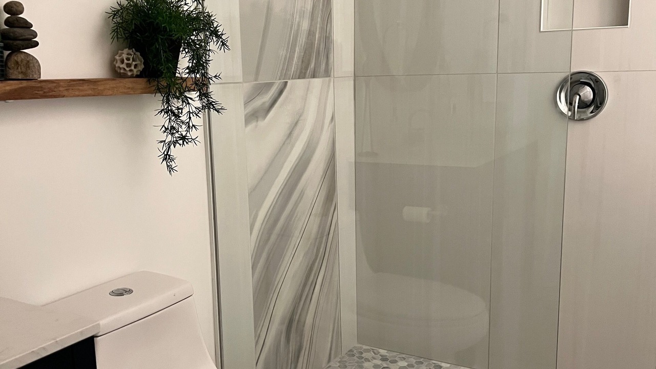 Photo of Bathroom in Laneview