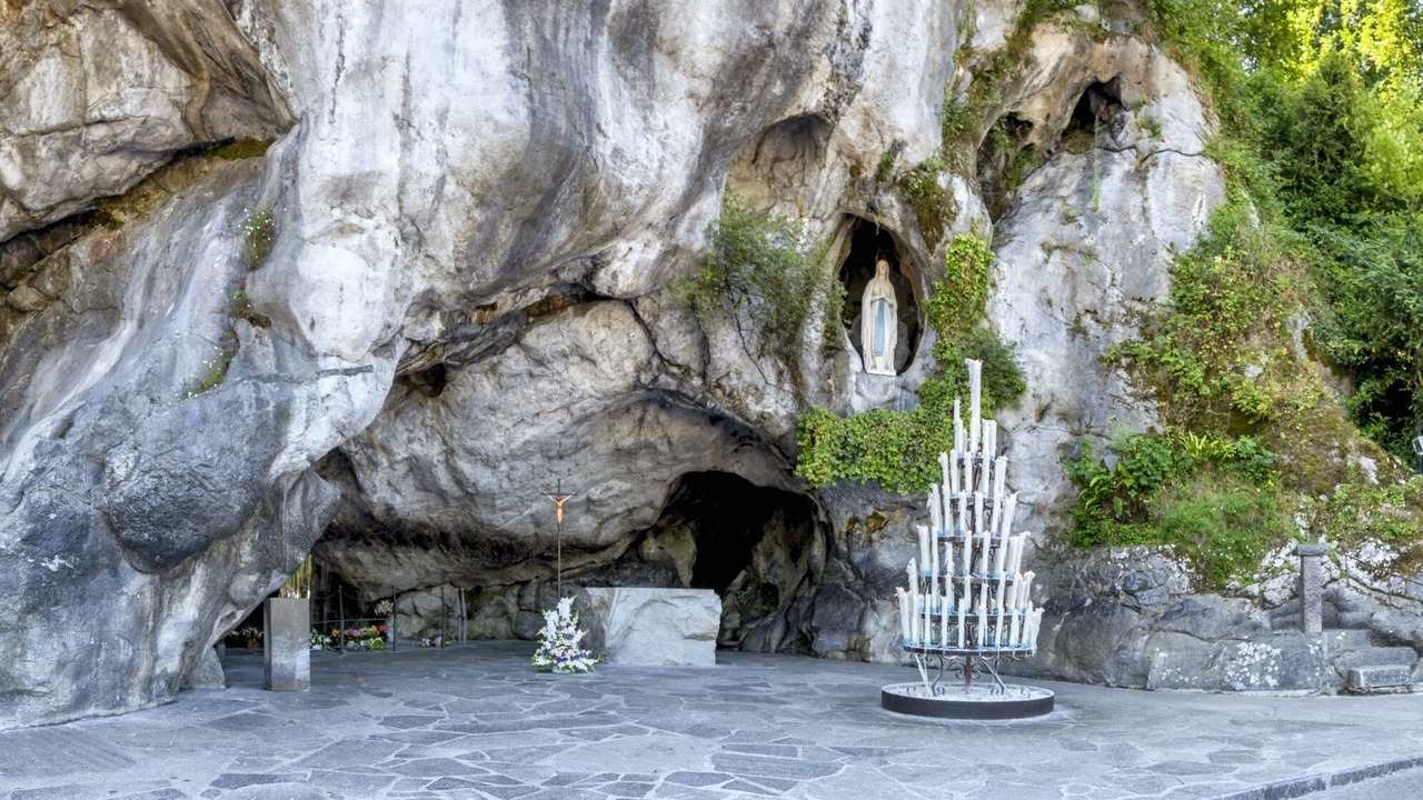 Photo of Others in Lourdes
