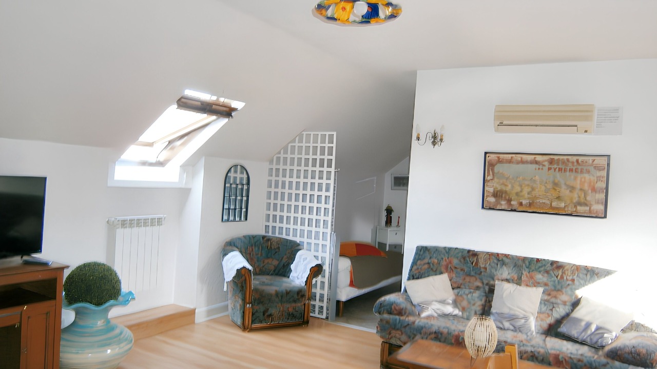 Photo of Livingroom in Lourdes