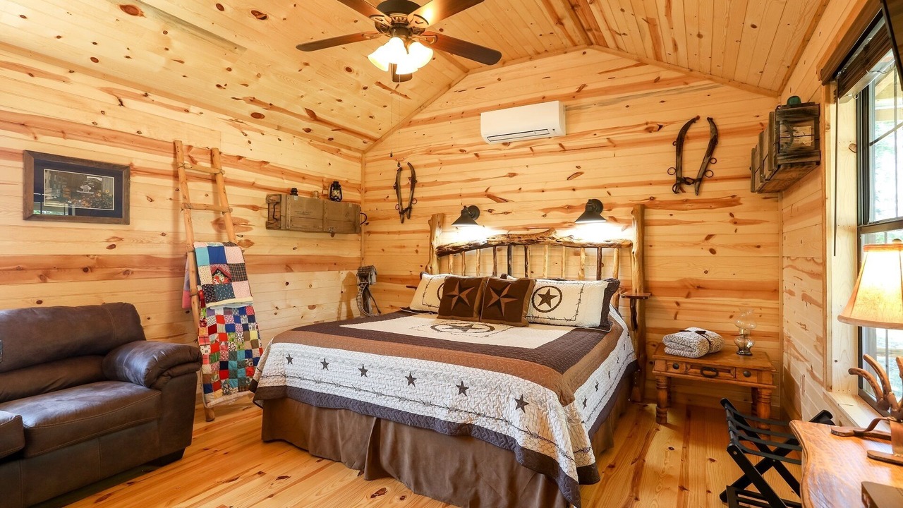Photo of Bedroom in Fredericksburg