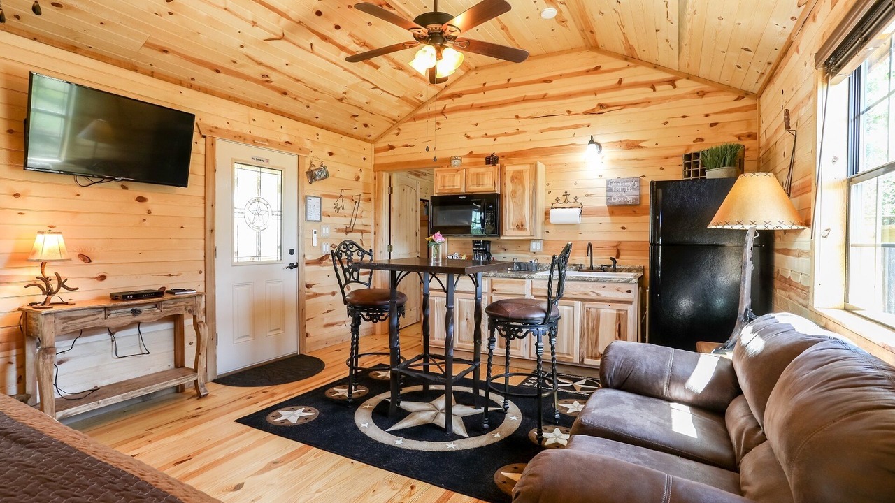 Photo of Livingroom in Fredericksburg