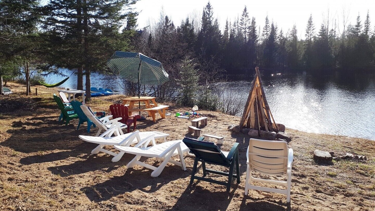 Photo of Others in Lac-Swell