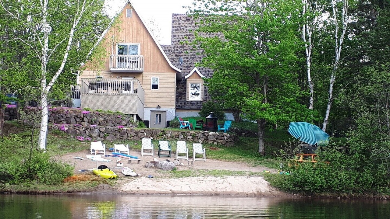 Photo of Others in Lac-Swell