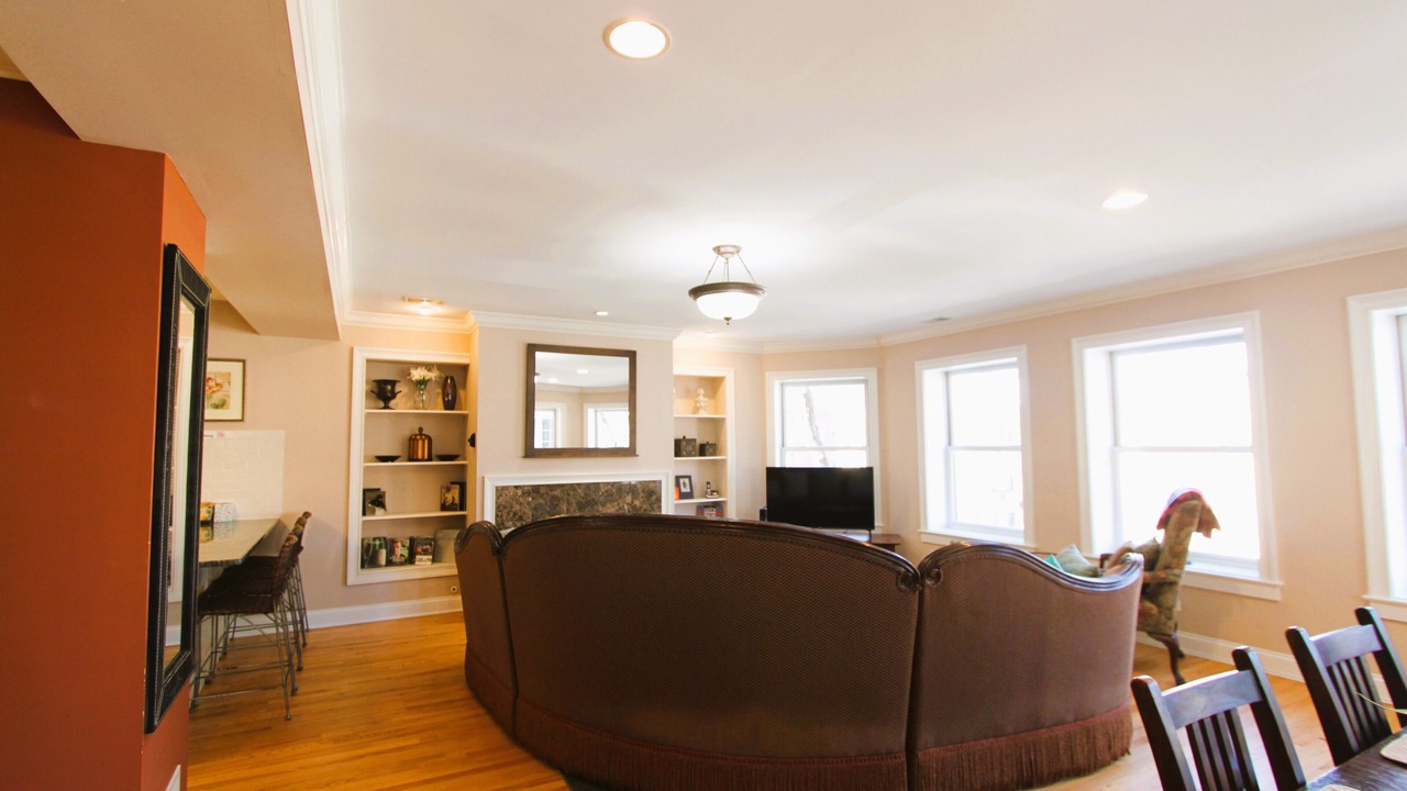 Photo of Bedroom in Rogers Park