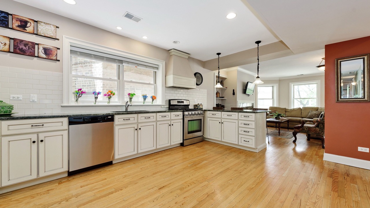 Photo of Kitchen in Rogers Park