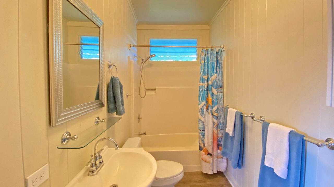 Photo of Others in Kawela Bay