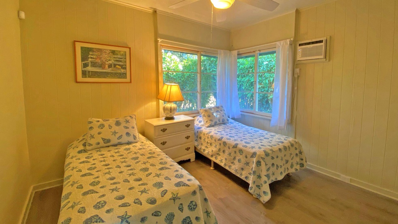 Photo of Others in Kawela Bay