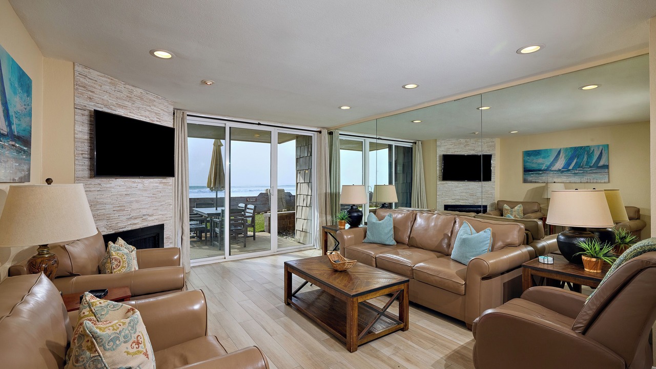 Photo of Livingroom in Townsite