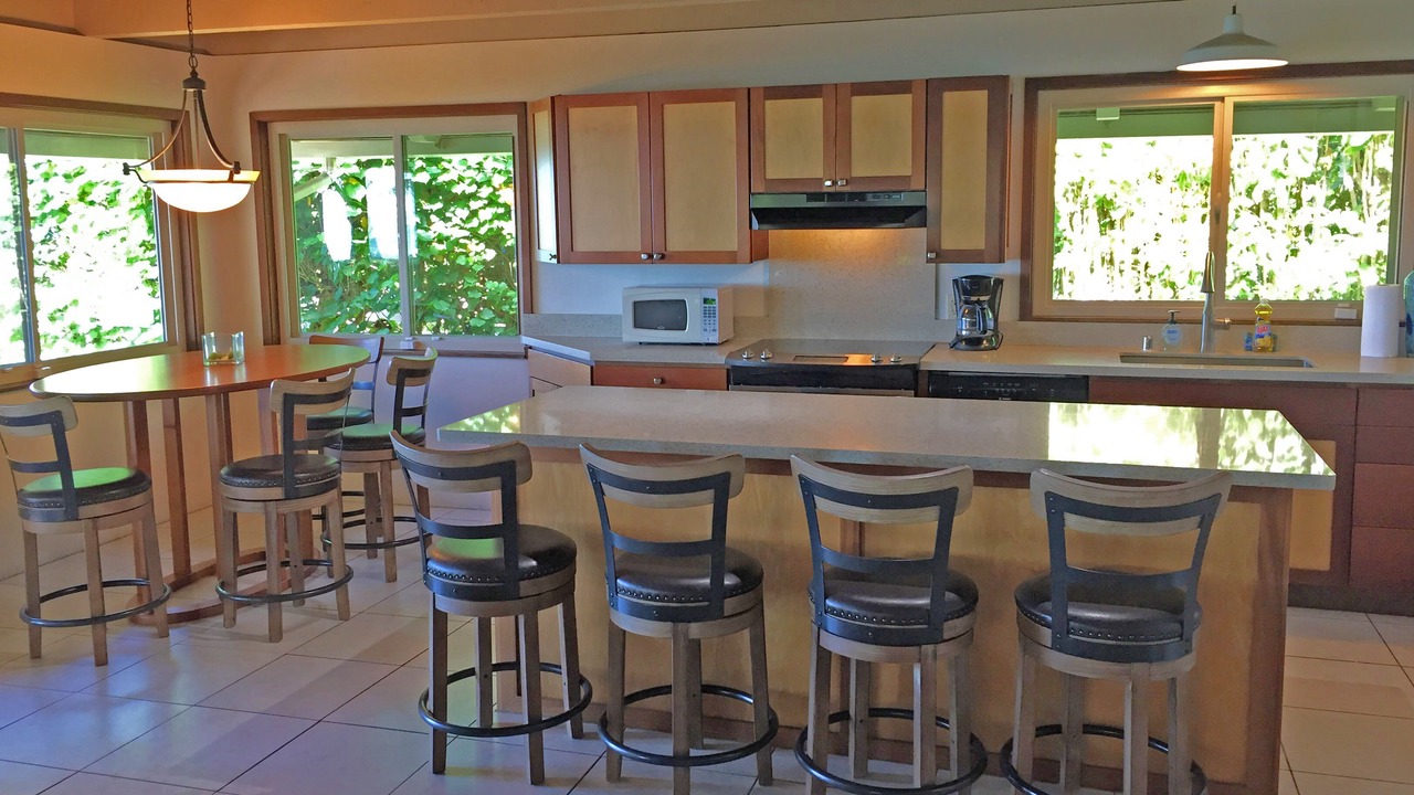 Photo of Others in Kawela Bay