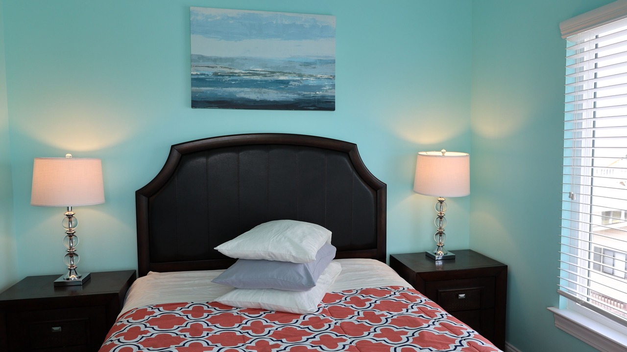 Photo of Bedroom in Cherry Grove Beach