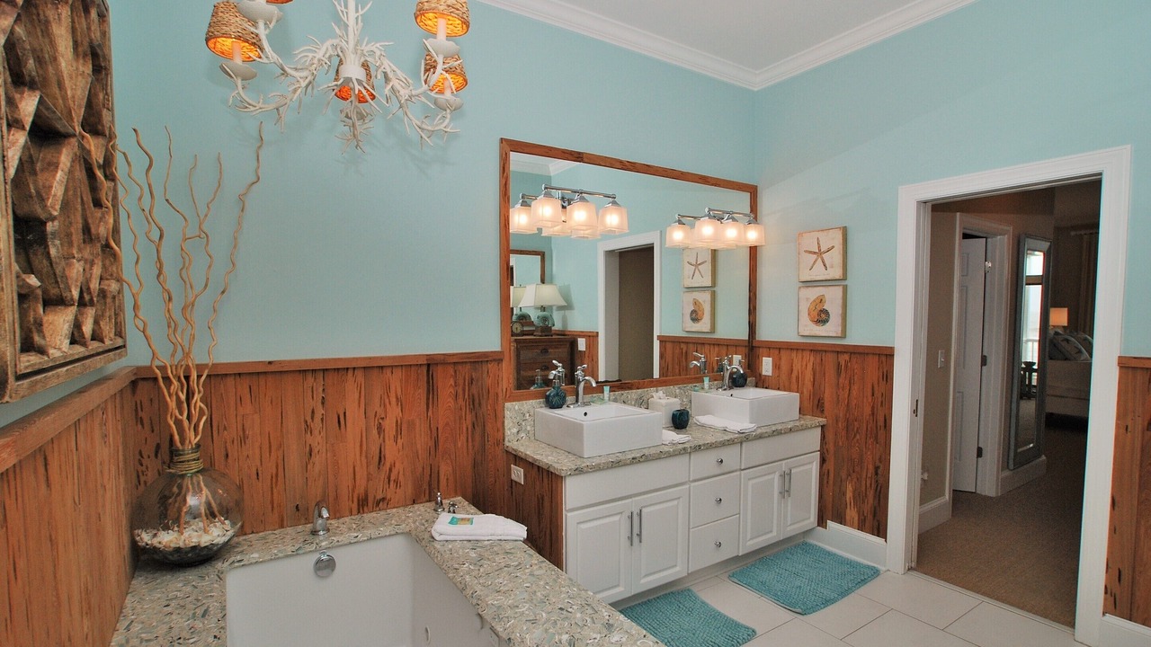 Photo of Bathroom in Isle of Palms