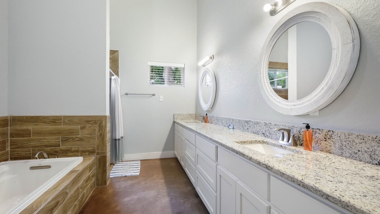 Photo of Bathroom in New Braunfels