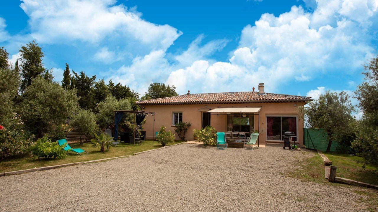 Photo of Outdoor in Montmeyan