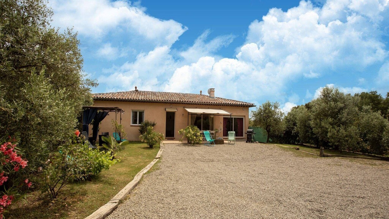 Photo of Outdoor in Montmeyan