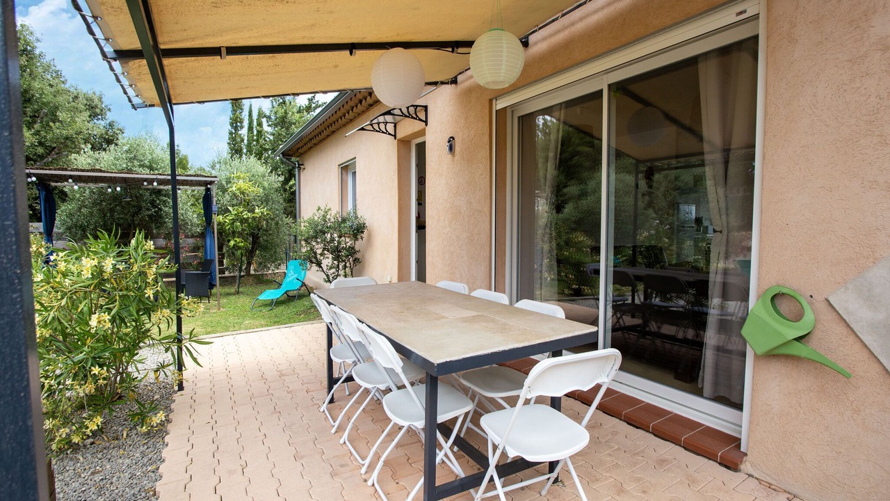 Photo of Patio Balcony in Montmeyan