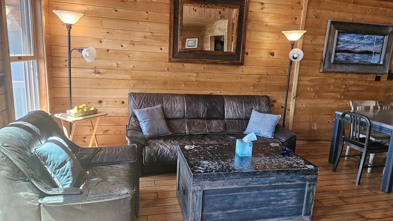 Photo of Livingroom in Ellsworth
