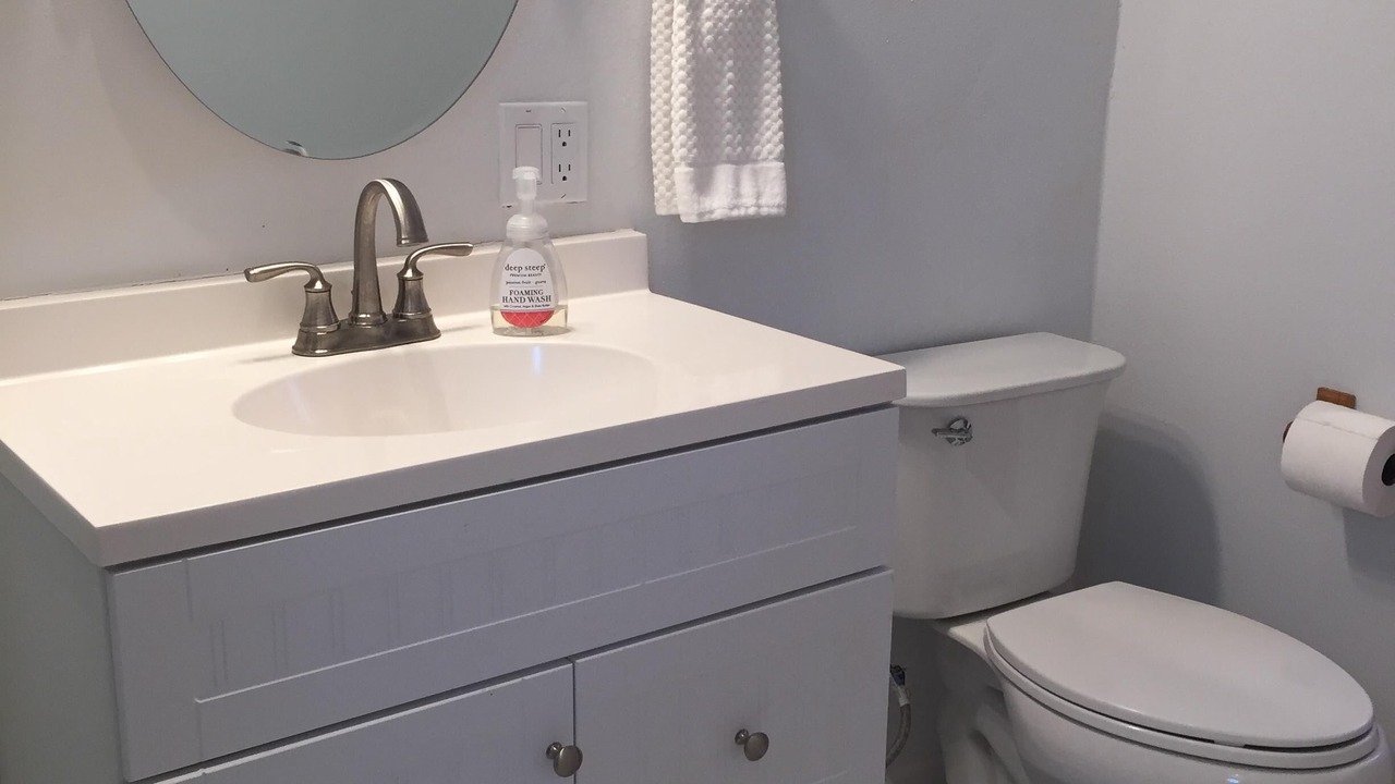Photo of Bathroom in Lockhart