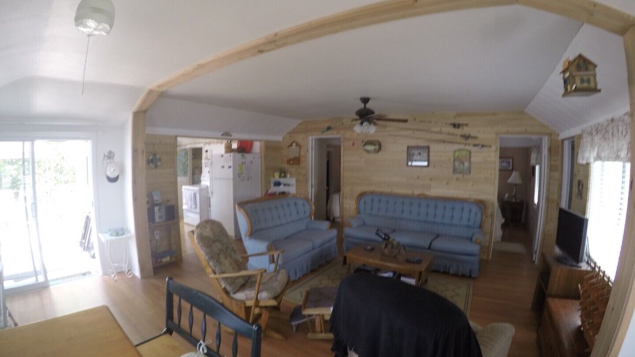 Photo of Livingroom in Frontenac