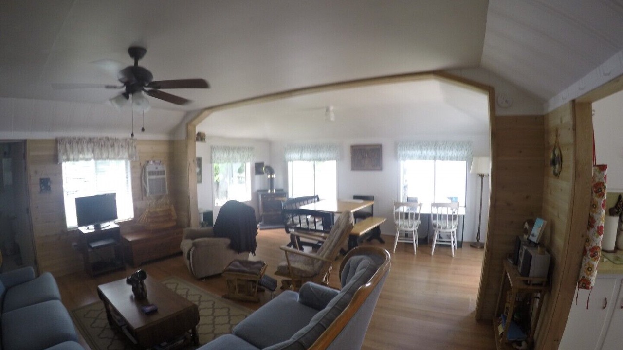 Photo of Livingroom in Frontenac