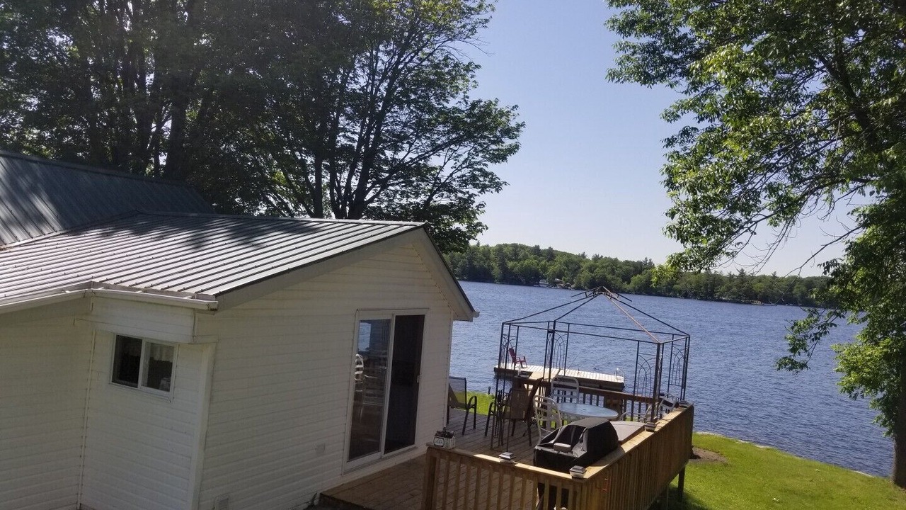 Photo of Patio Balcony in Frontenac