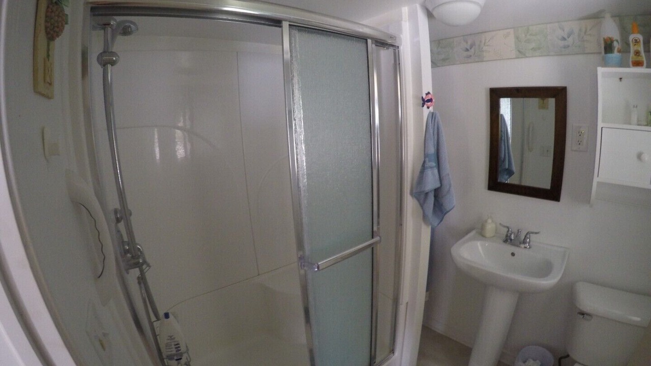 Photo of Bathroom in Frontenac