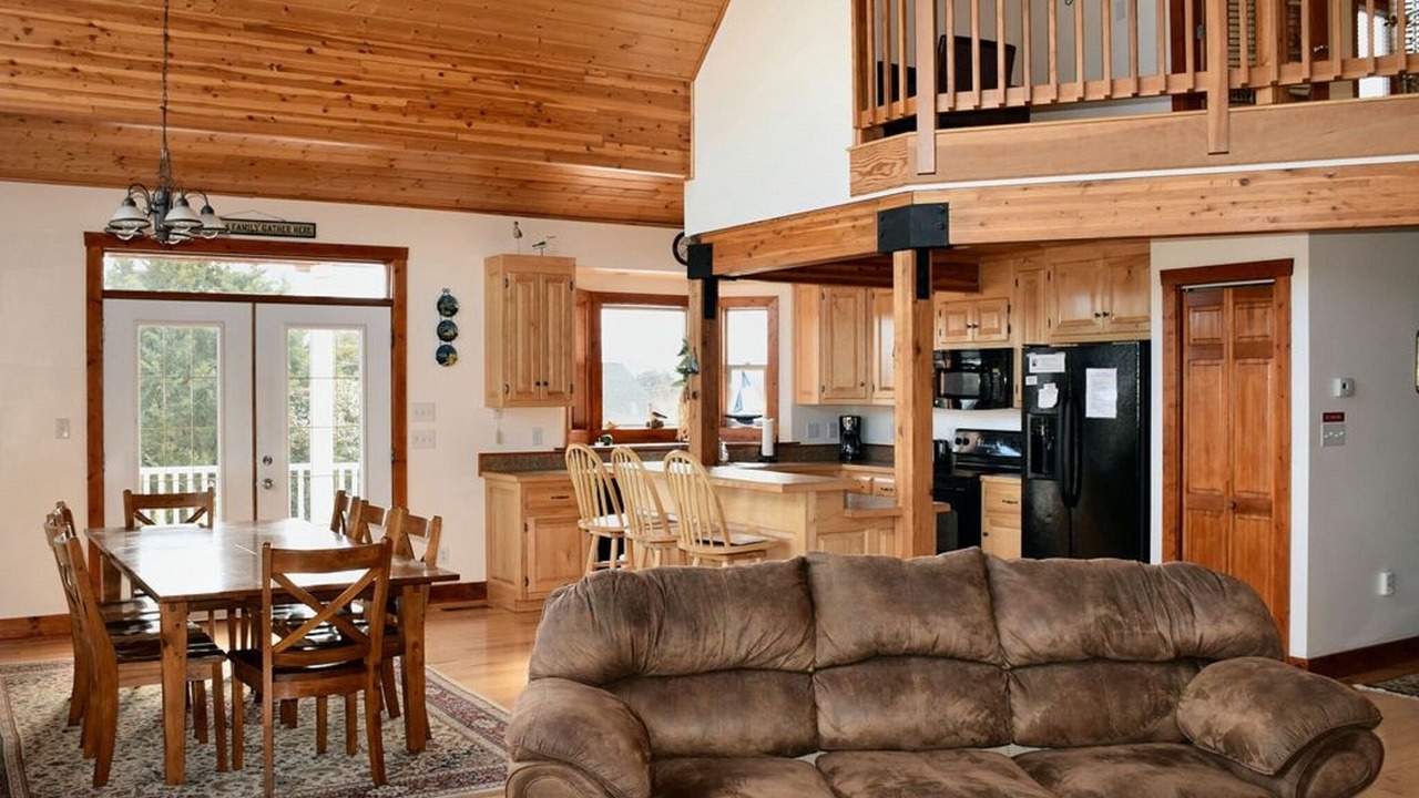 Photo of Livingroom in Cape Charles