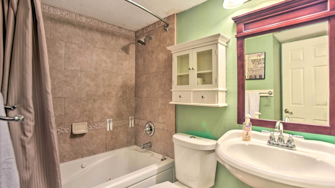 Photo of Bathroom in North Beach