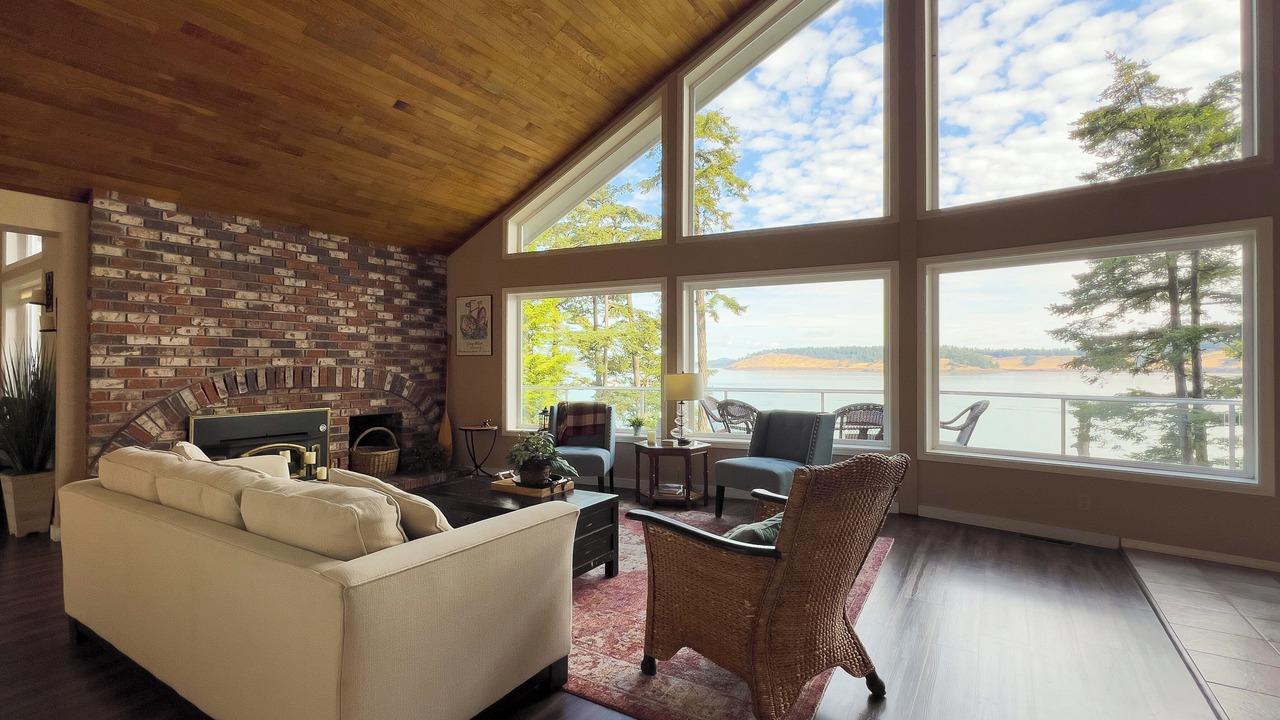 Photo of Bedroom in Roche Harbor