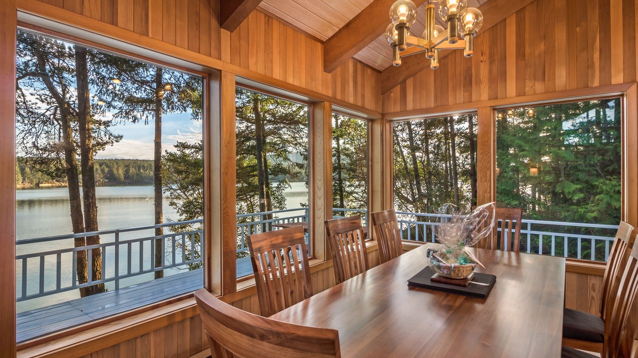 Photo of Bedroom in Roche Harbor