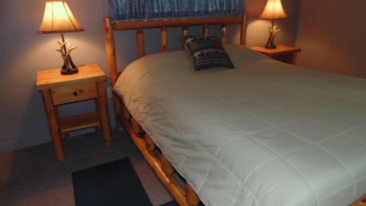 Photo of Bedroom in Warrensburg