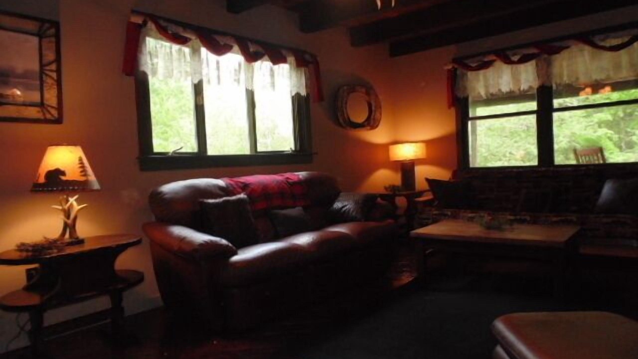 Photo of Livingroom in Warrensburg