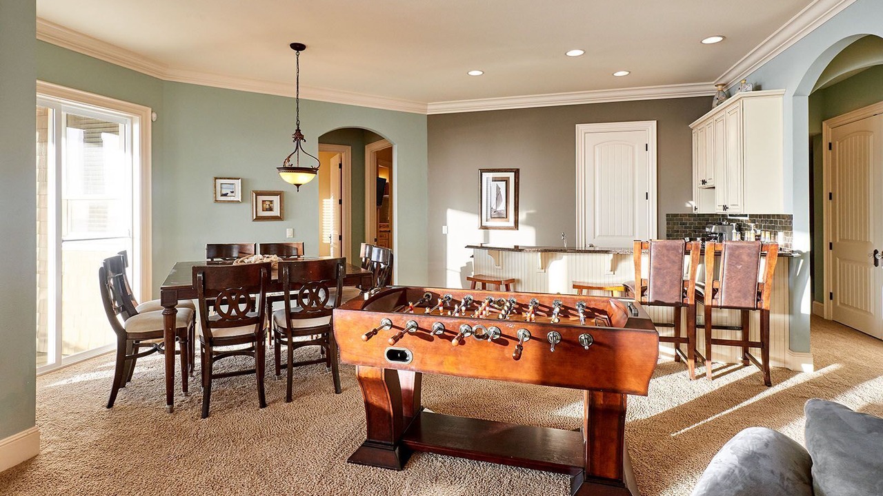 Photo of Bedroom in Gleneden Beach