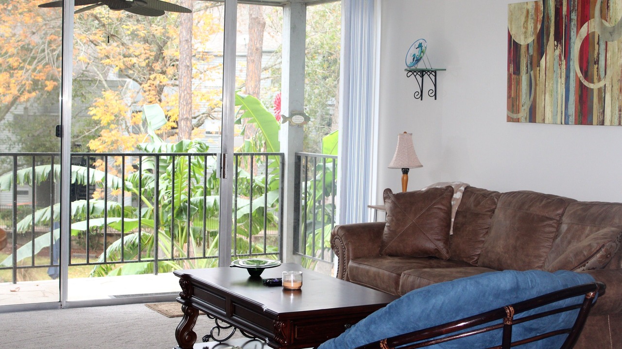 Photo of Bedroom in Walden on Lake Conroe