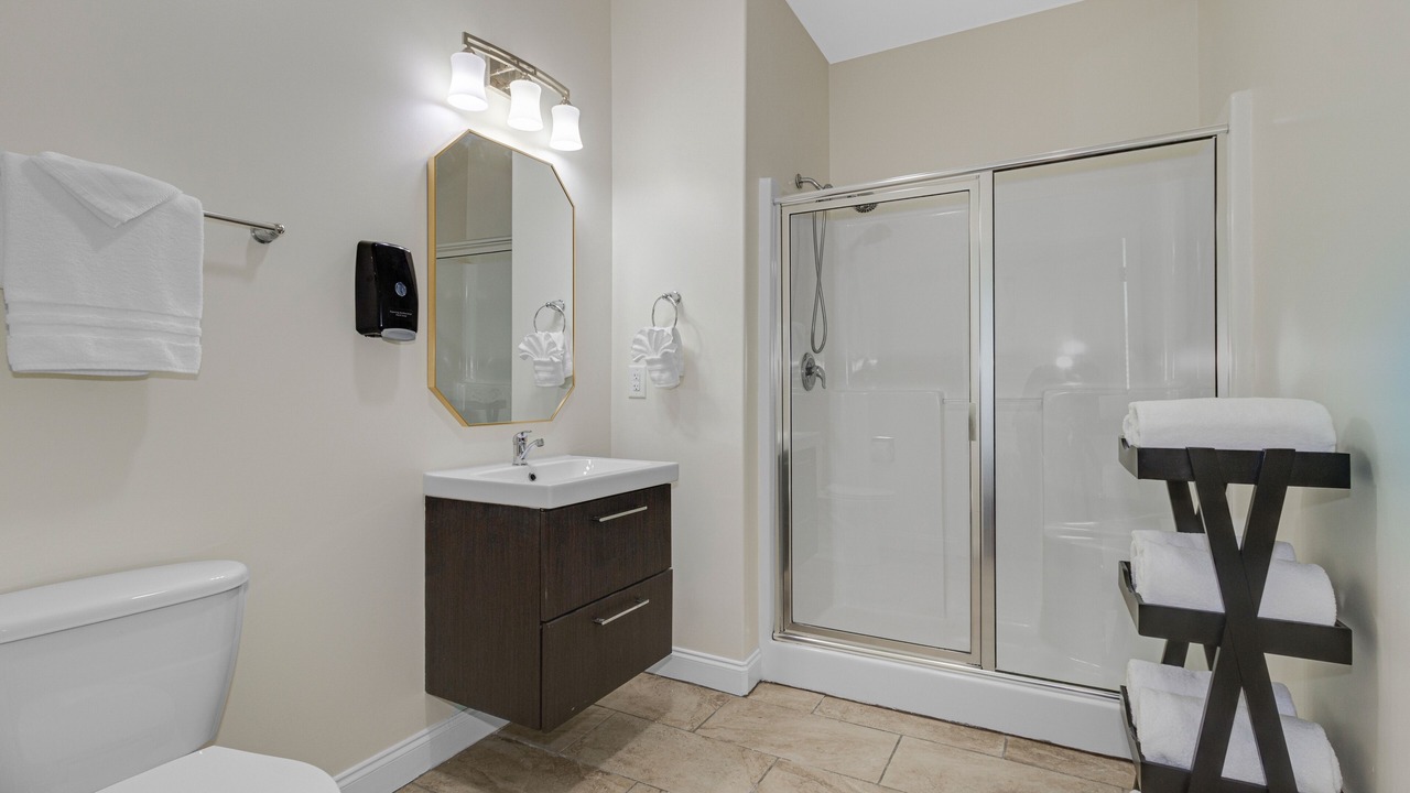 Photo of Bathroom in Cherry Grove Beach