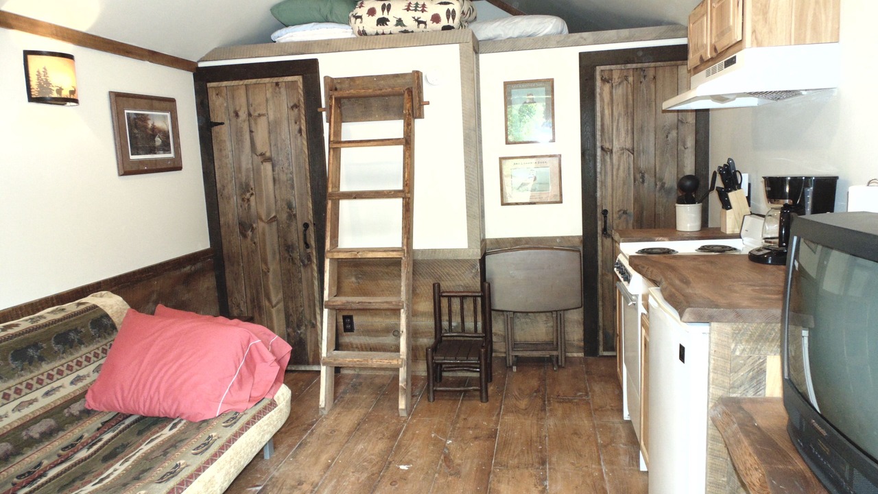 Photo of Livingroom in Warrensburg