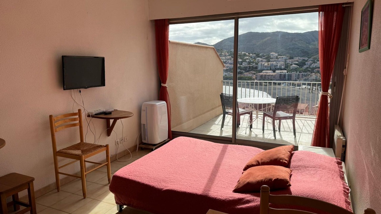 Photo of Bedroom in Banyuls-sur-Mer