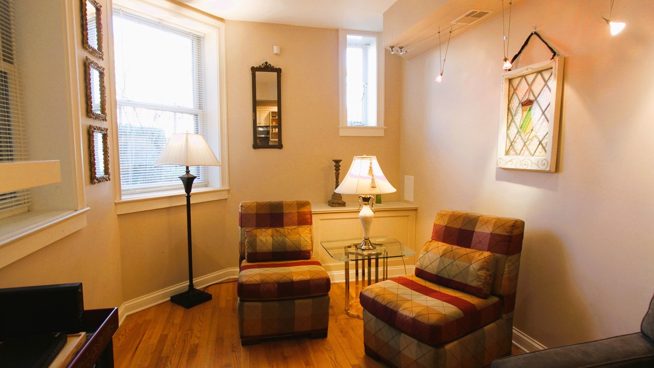 Photo of Bedroom in Rogers Park
