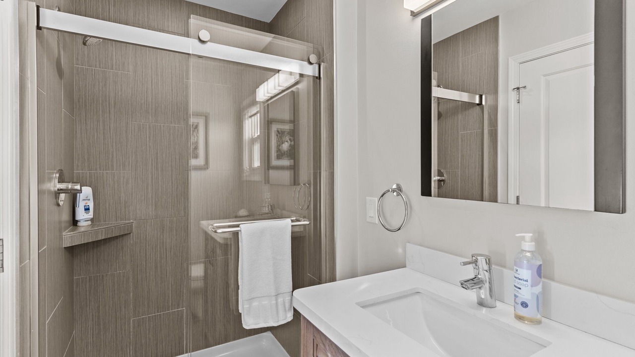 Photo of Bathroom in North Carolina Coast