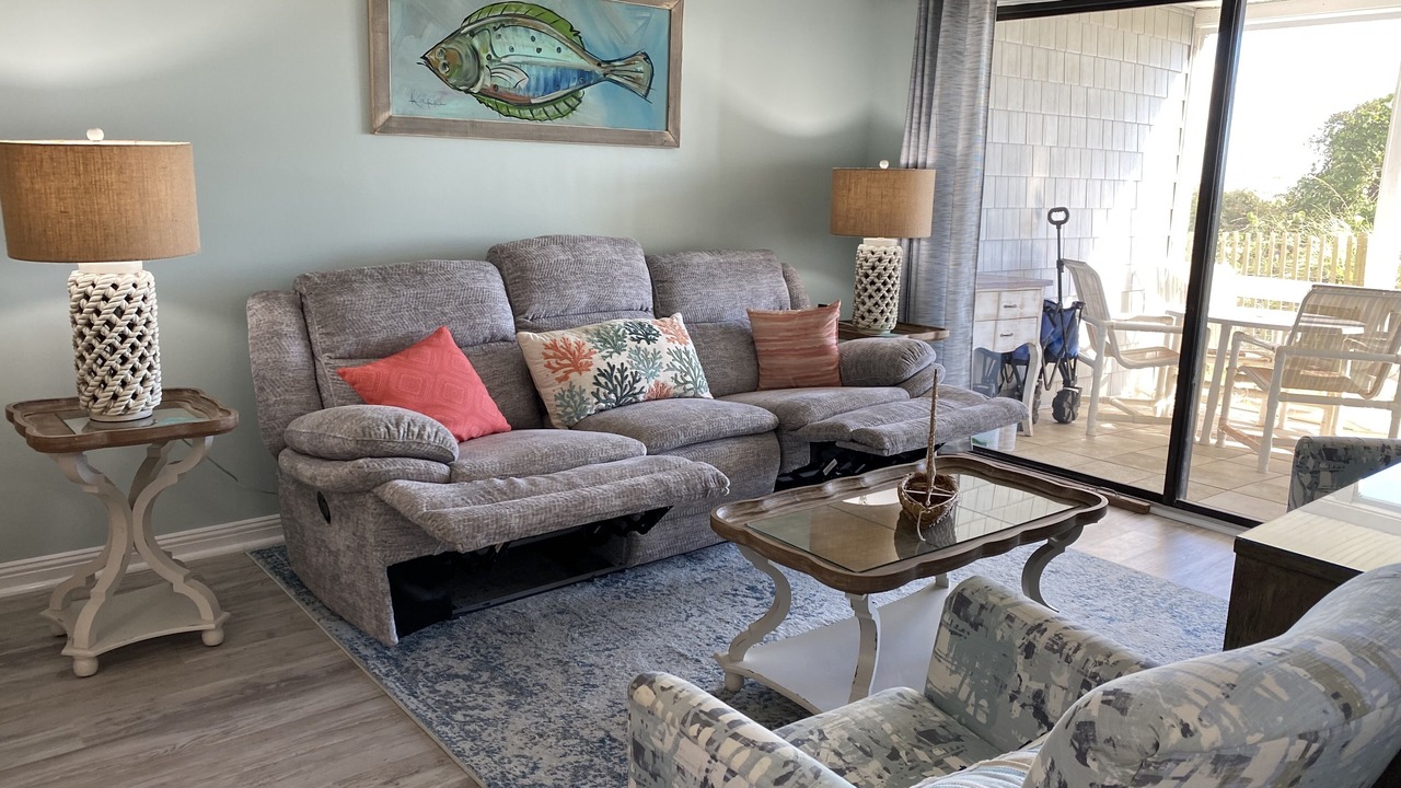Photo of Livingroom in Ocean Drive
