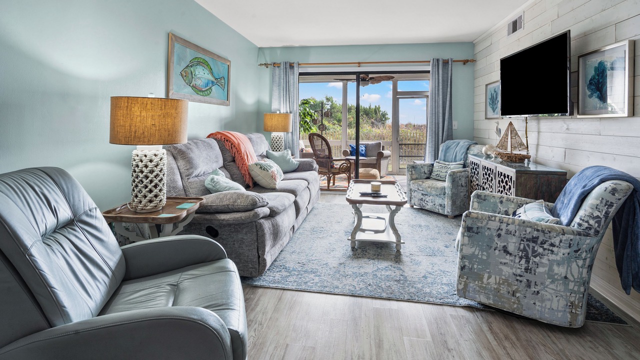 Photo of Livingroom in Ocean Drive
