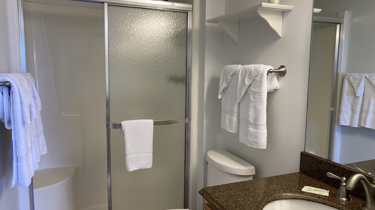Photo of Bathroom in Ocean Drive
