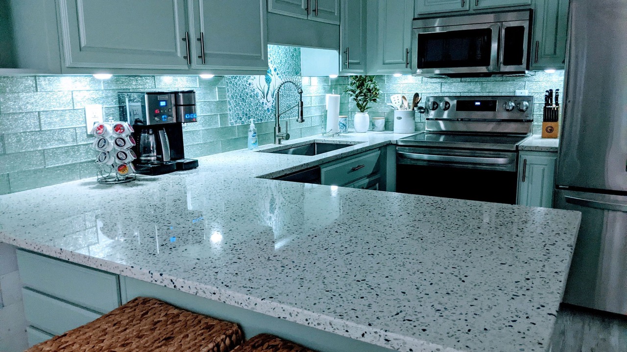 Photo of Kitchen in Ocean Drive