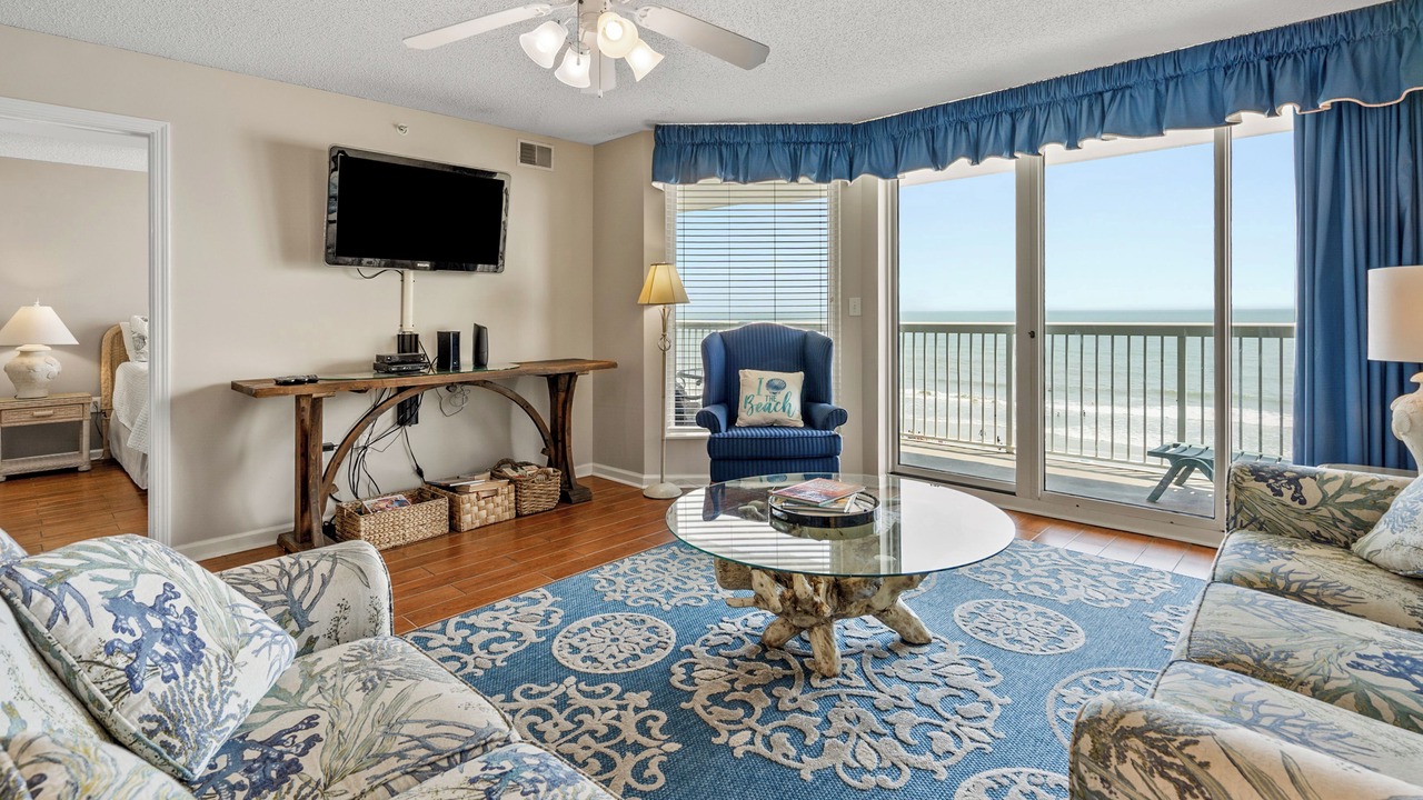 Photo of Livingroom in North Myrtle Beach
