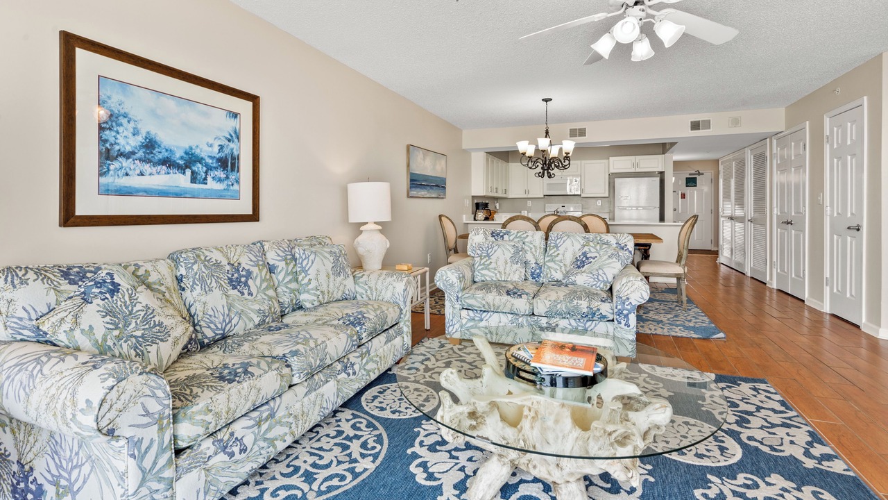 Photo of Livingroom in North Myrtle Beach