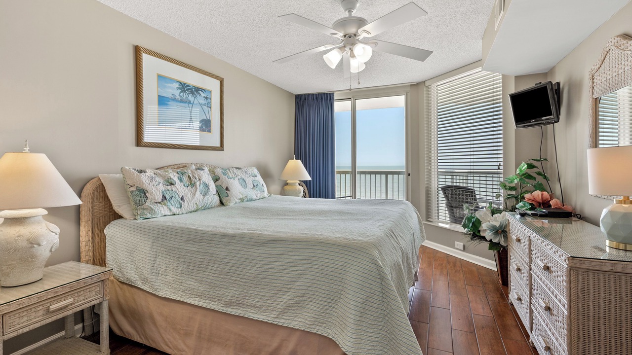 Photo of Bedroom in North Myrtle Beach