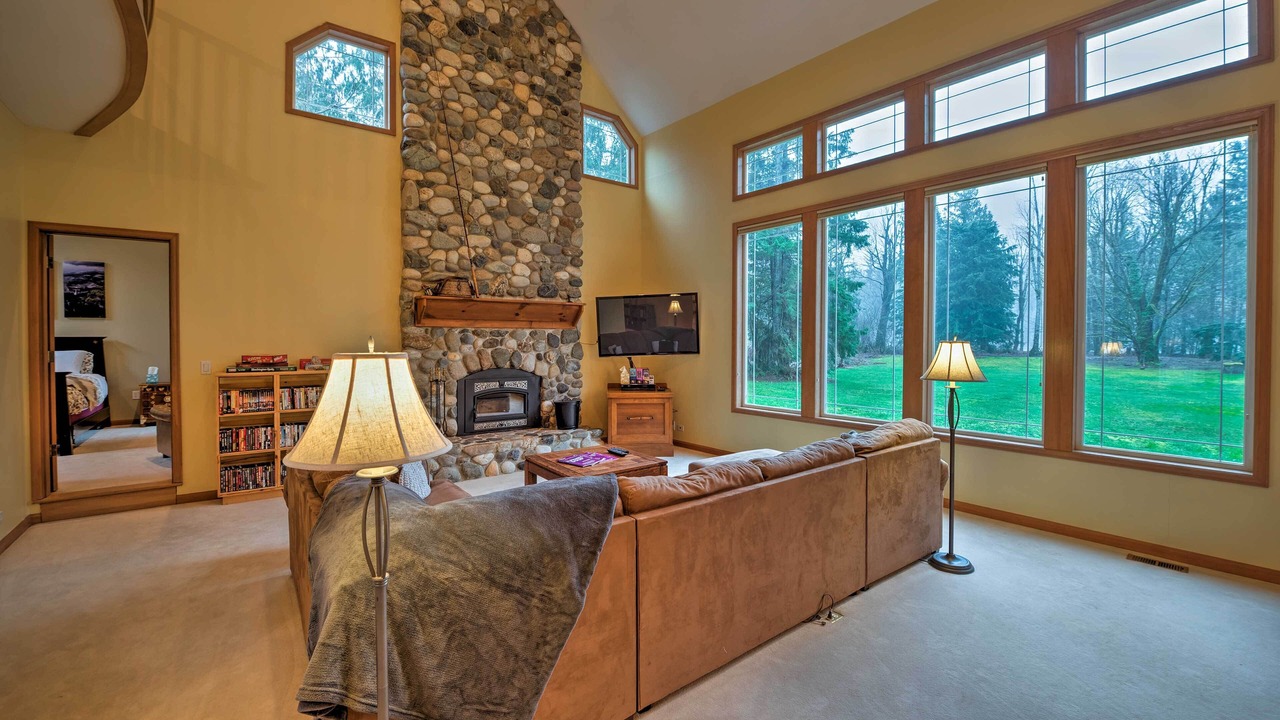 Photo of Others in Gold Bar