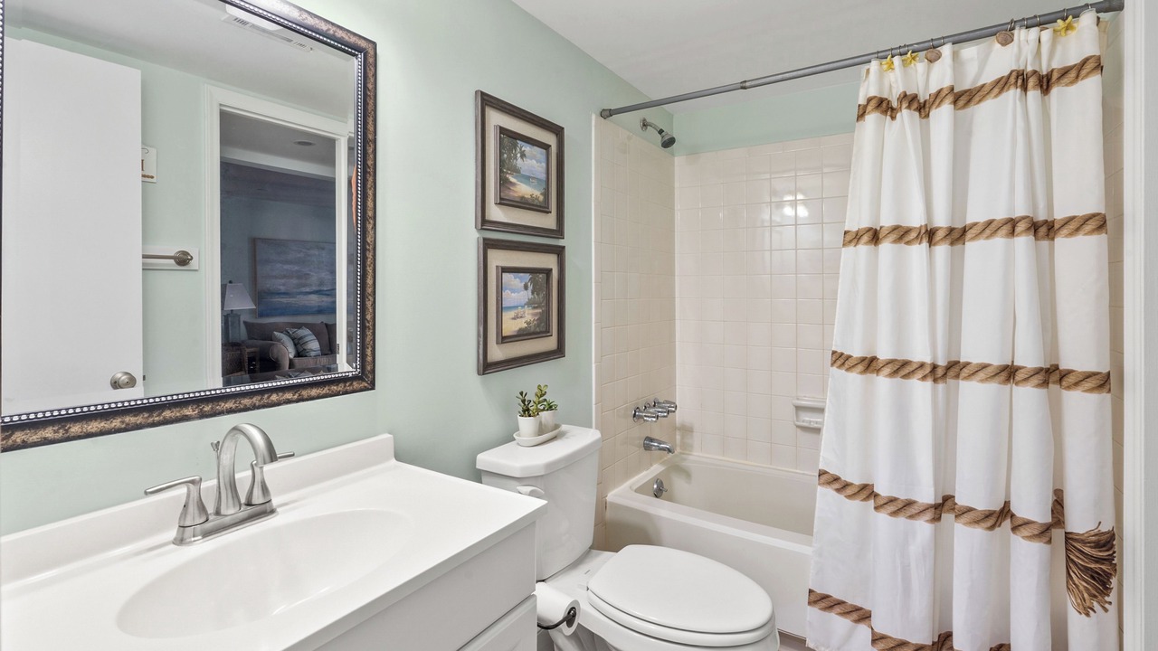 Photo of Bathroom in Cherry Grove Beach
